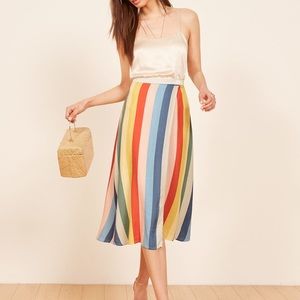 Reformation Betty Skirt, Starburst, size 6.